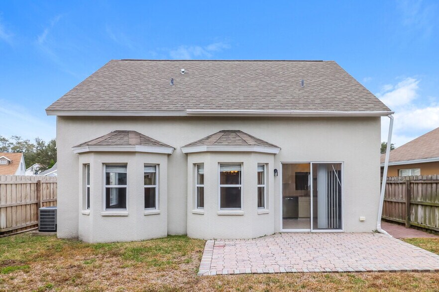 Building Photo - 8541 Hawbuck St