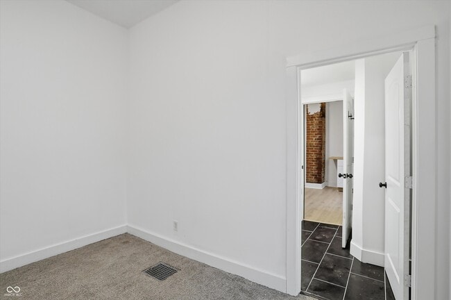 Building Photo - 1232 Keystone Ave