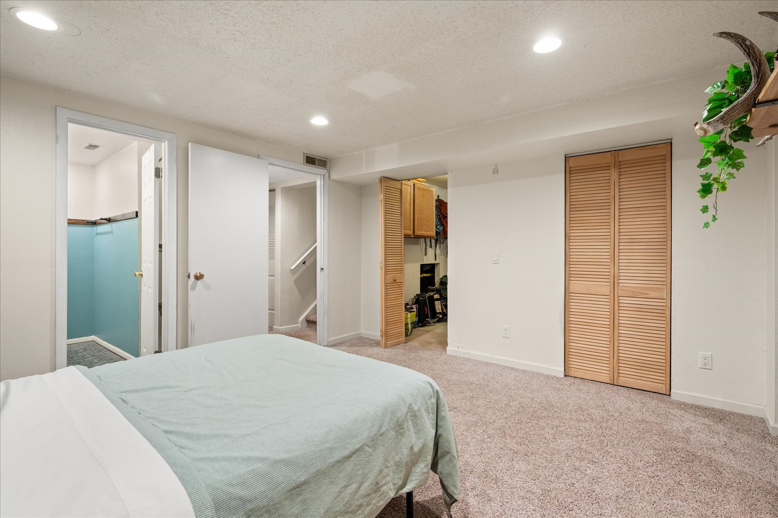 Building Photo - 3461 S Ammons St