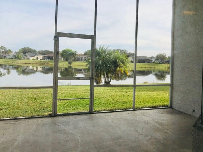 Building Photo - Waterview 3 BED / 2 BATH Home For Rent!