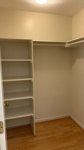 Building Photo - 2111 Wisconsin Ave NW