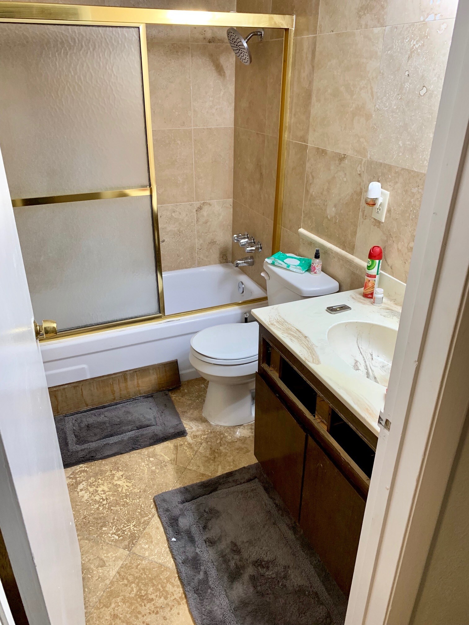 Building Photo - 565 S Royal Crest Cir