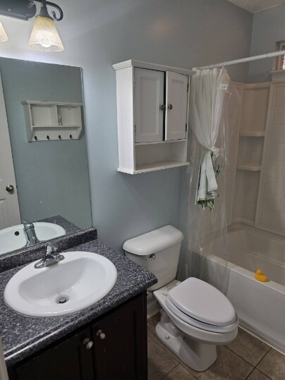 Building Photo - 138 Caraway Ct