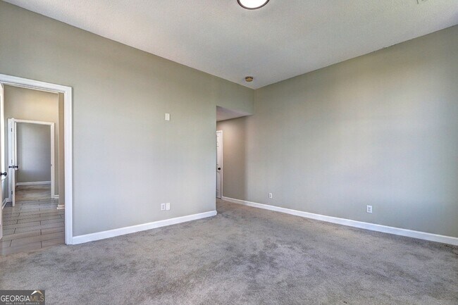 Building Photo - 123 S Broad St