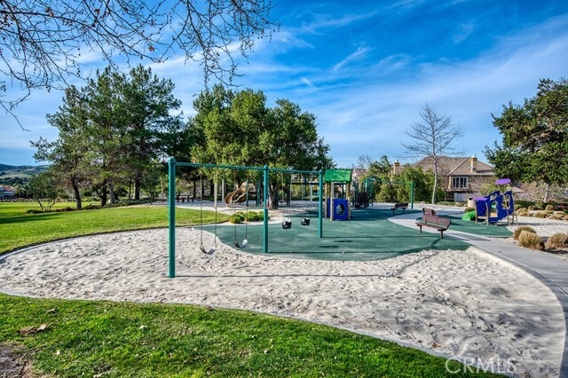 Building Photo - 6 Coffeeberry Ct