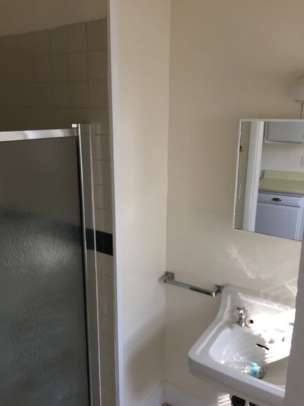 Building Photo - 45 Decatur St