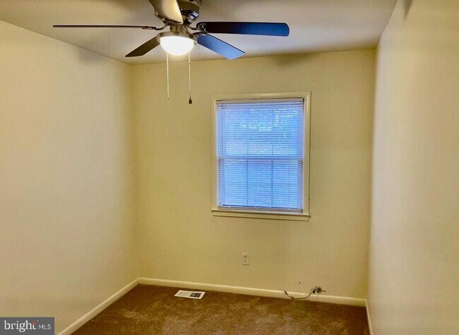 Building Photo - 14667 Endsley Turn