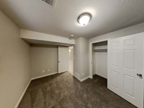 Building Photo - 5717 W 17th St