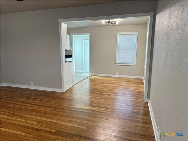 Building Photo - 1706 S 41st St