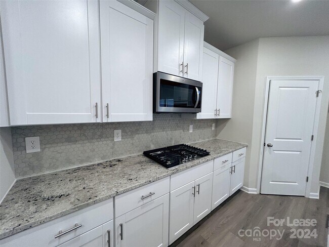 Building Photo - 430 Cedar Knoll Cir