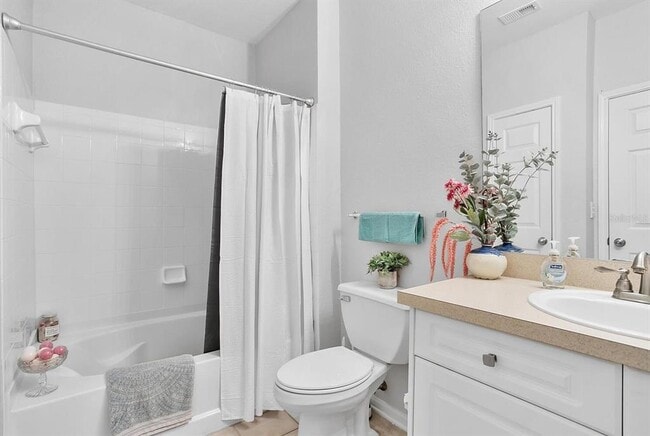 Building Photo - 1216 S Missouri Ave