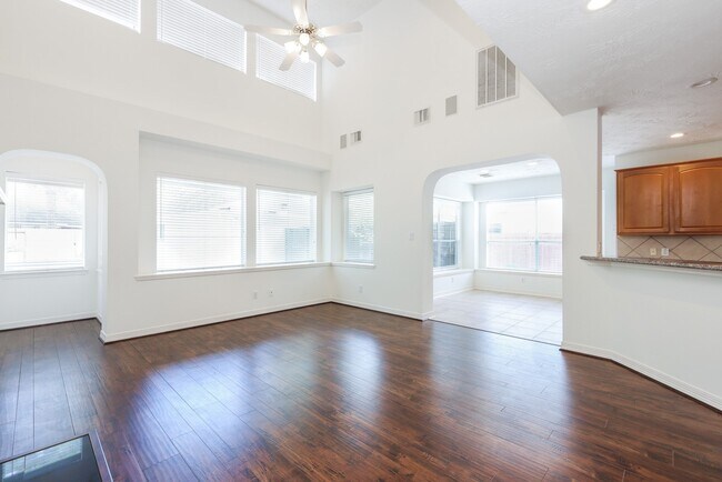 Building Photo - 12128 Arroyo Verde Ln