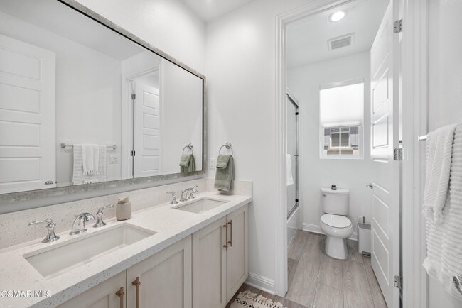 Building Photo - 20843 Acorn Cir