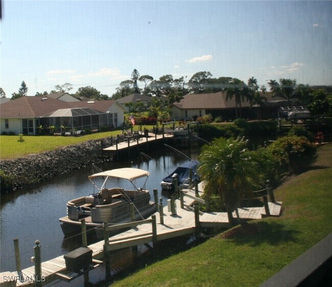 Building Photo - 15160 Riverbend Blvd