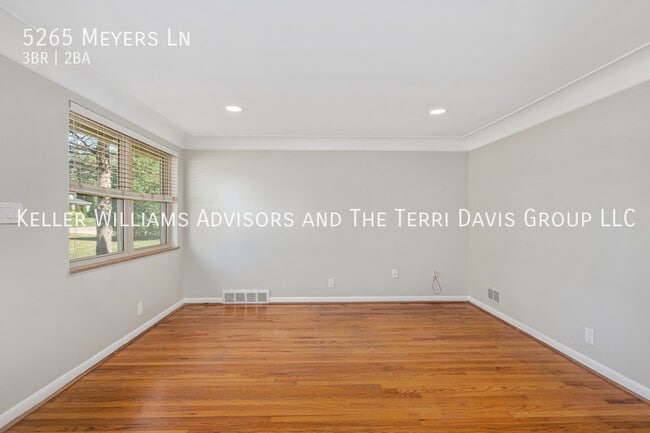 Building Photo - 5265 Meyers Ave