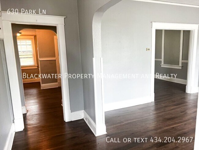 Building Photo - 630 Park Ln