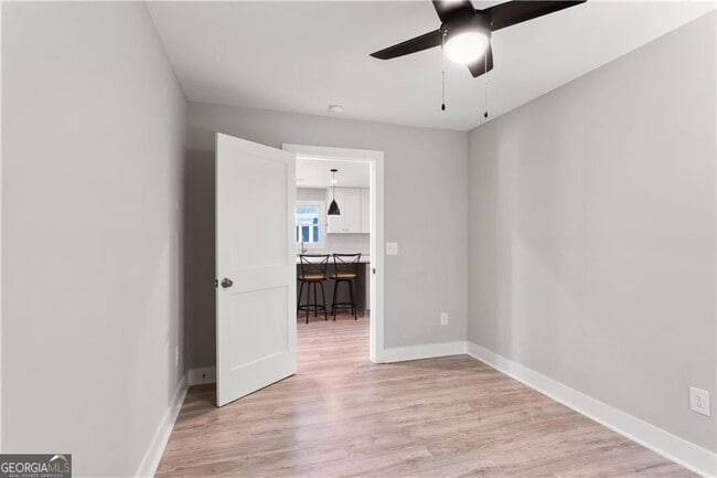 Building Photo - 2666 Davenport St