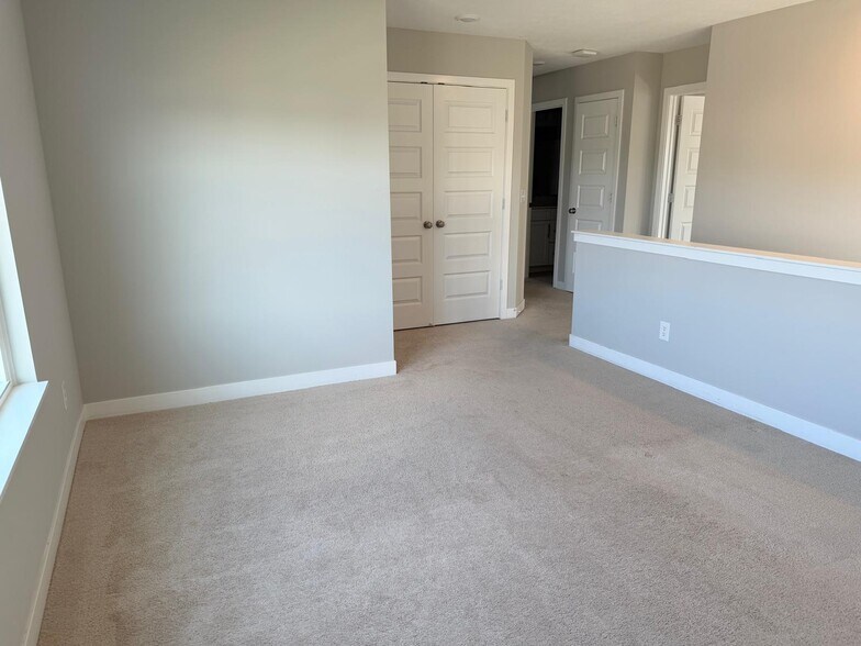 Building Photo - 15453 Awaken Dr