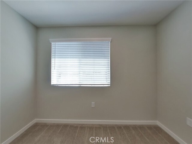 Building Photo - 28193 Cookhouse Ln