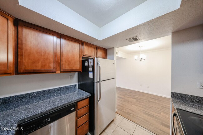 Building Photo - 8250 E Arabian Trail