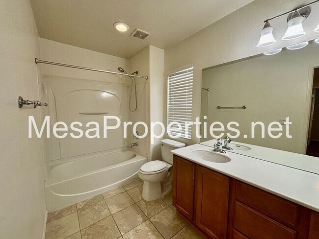 Building Photo - 16677 Desert Lily St