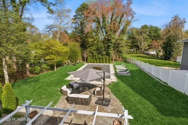 Building Photo - 2393A Ramshorn Dr