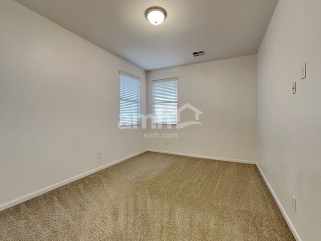 Building Photo - 2209 N 135th Dr