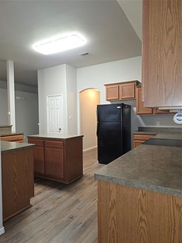 Building Photo - 1600 Wickham Dr