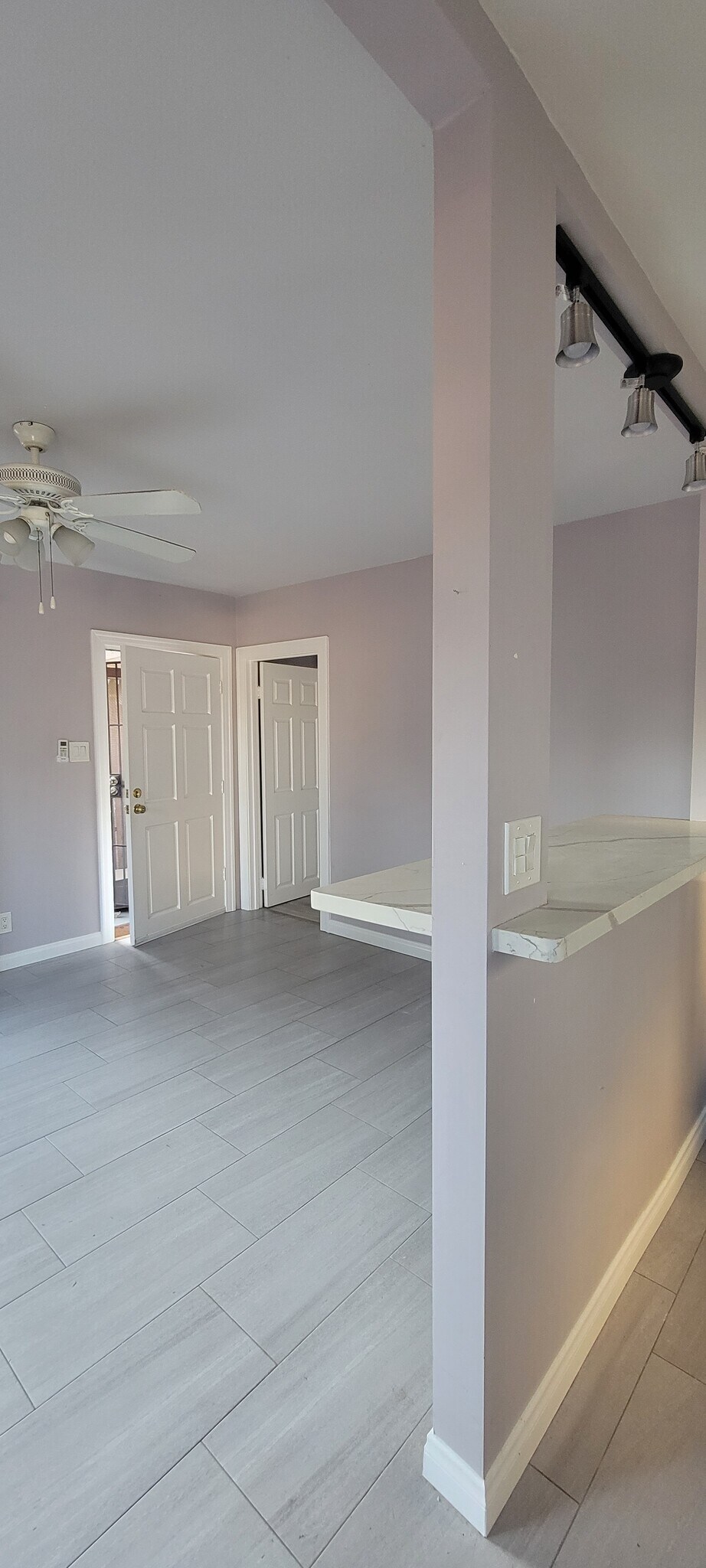 living room - 110 N San Marino Ave