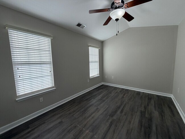 Building Photo - Exclusively Offered By Muse Realty, LLC