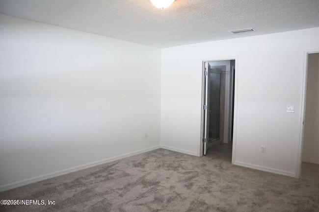 Building Photo - 5423 Bullseye Cir