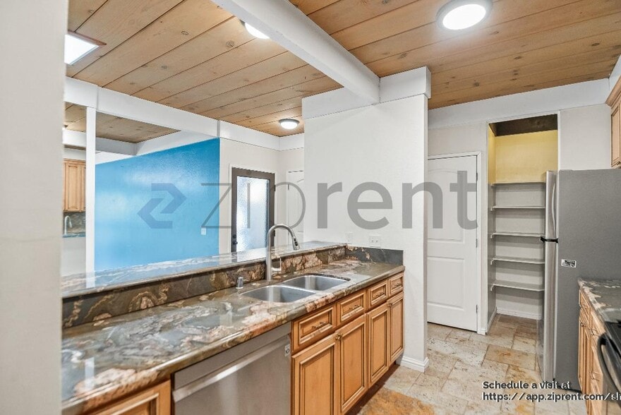 Building Photo - 39090 Presidio Way