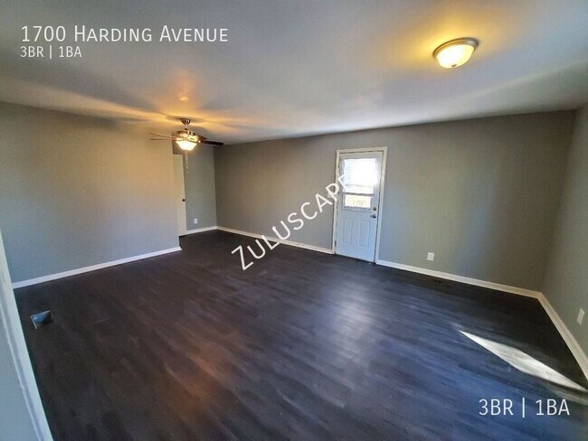 Building Photo - 1700 Harding Ave