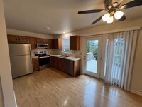 Building Photo - Updated Townhouse with Deck, Basement, New...
