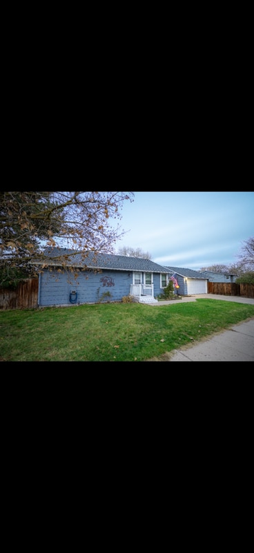 Building Photo - 3580 Dill Dr