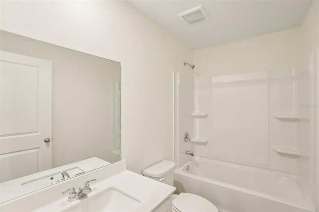 Building Photo - 2587 Grey Hawk Dr