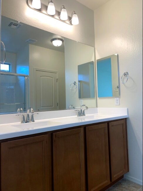 Building Photo - New Home at North Copper Canyon! Built in 2020!