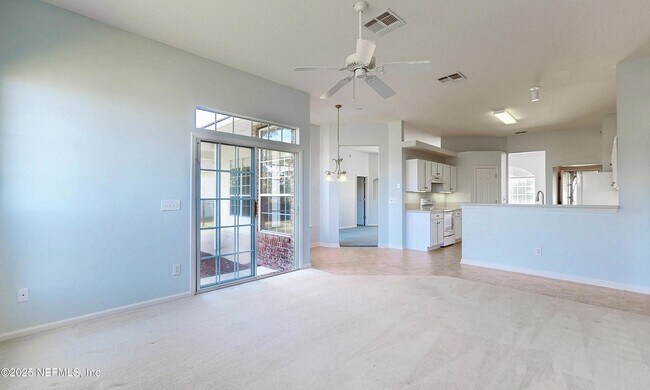 Building Photo - 1995 Bluebonnet Way