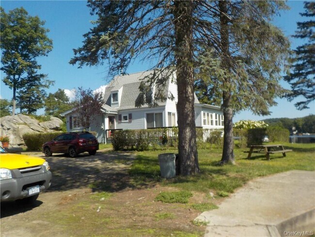 Building Photo - 96 Dunderberg Rd