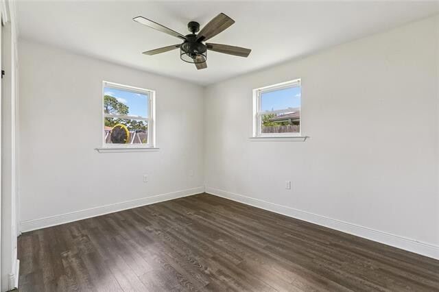 Building Photo - 1536 Redwood Dr