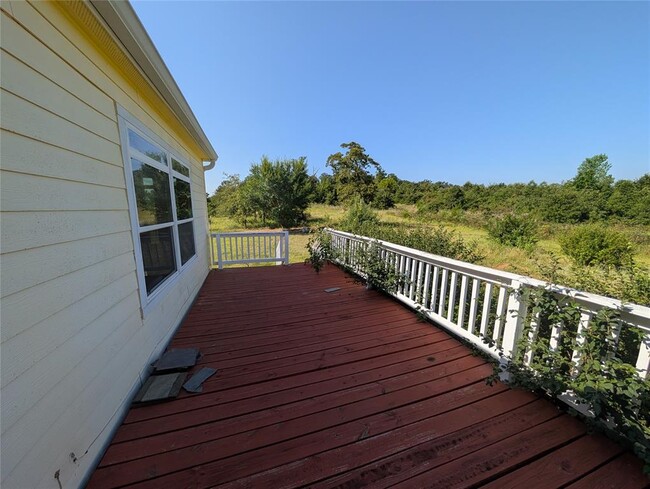 Building Photo - 13908 Kelly Dr