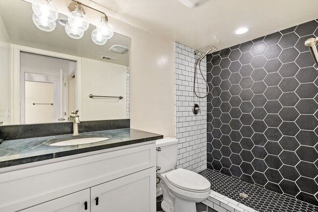 Building Photo - This Sunset Beach Estates Townhome will ha...