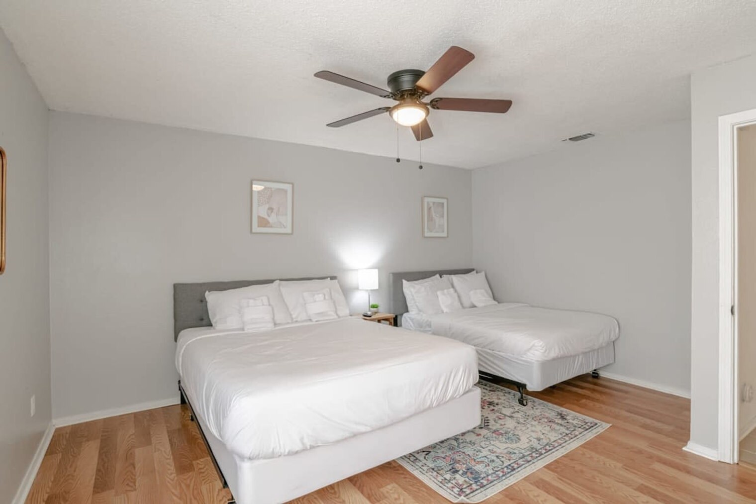 Building Photo - 5477 Ardell Dr