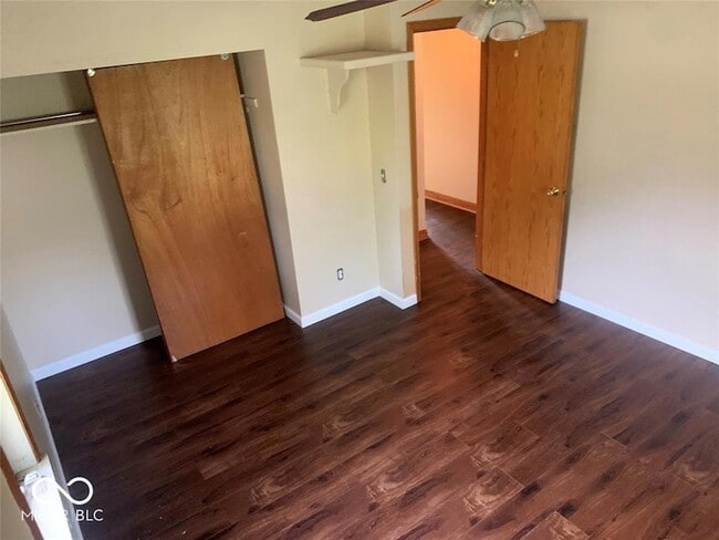 Building Photo - 555 Birch St