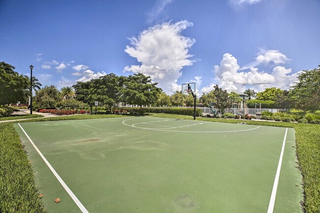 Building Photo - 3943 Ashentree Ct