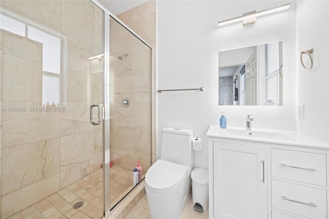 Building Photo - 6933 NW 104th Ct