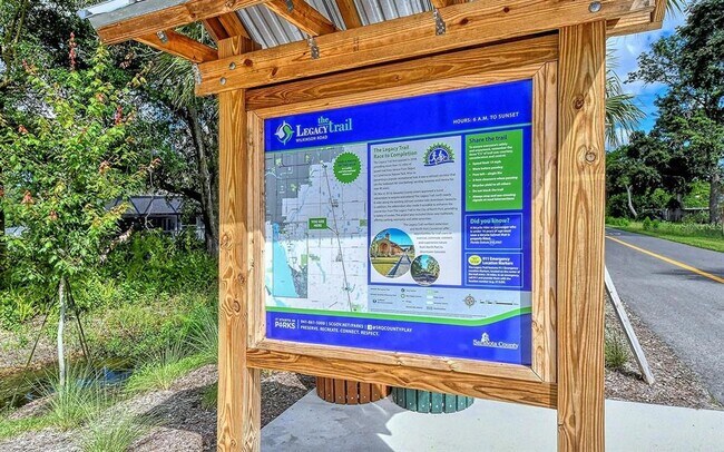 Building Photo - 4140 Central Sarasota Pkwy