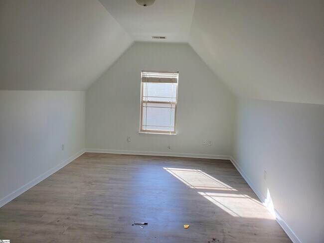 Building Photo - 213 Werninger Ct