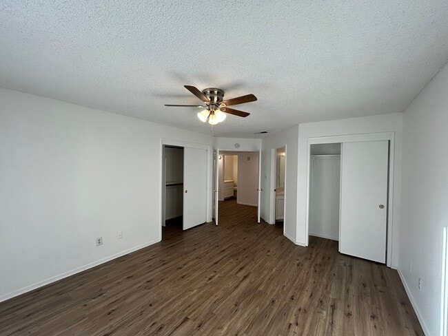 Building Photo - Beautiful 4 Bed / 2.5 Bath Silver Creek Home w/ RBP & $0 Deposit Option