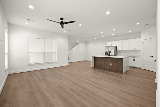 Building Photo - 2635 Aruba Bnd Dr